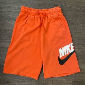 Boys Nike sweat-shorts size XL
